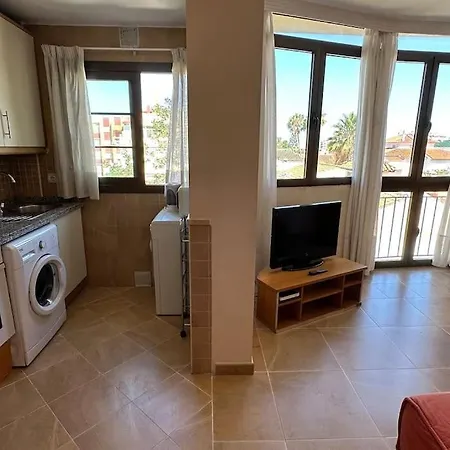 Apartamento Con Parking Privado - Av. Carlos Haya